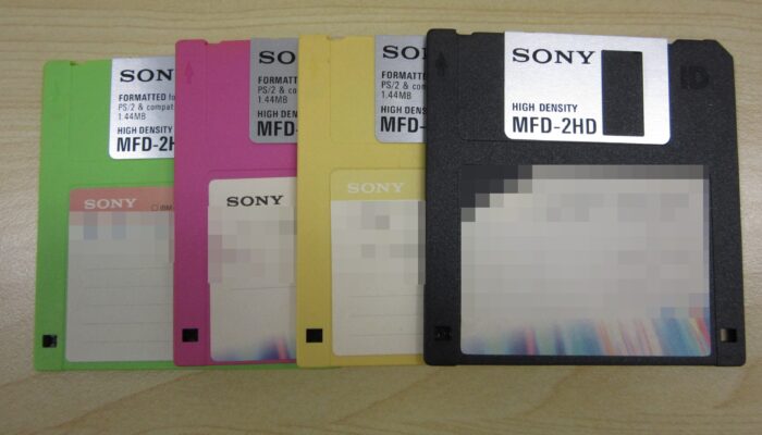Sony製のフロッピーディスクに多く見られる軸ズレの症状 | オーインク ...
